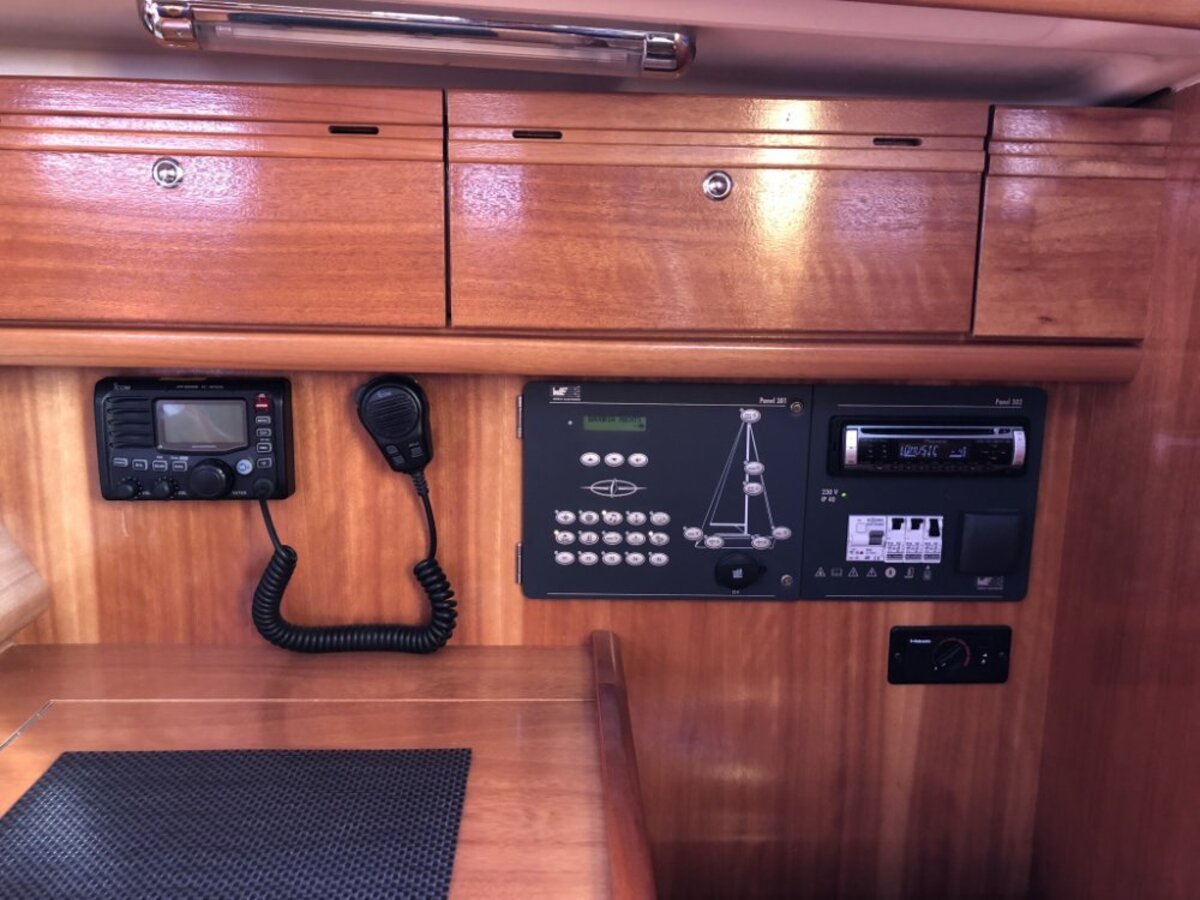 foto: 5 Bavaria  33 Cruiser