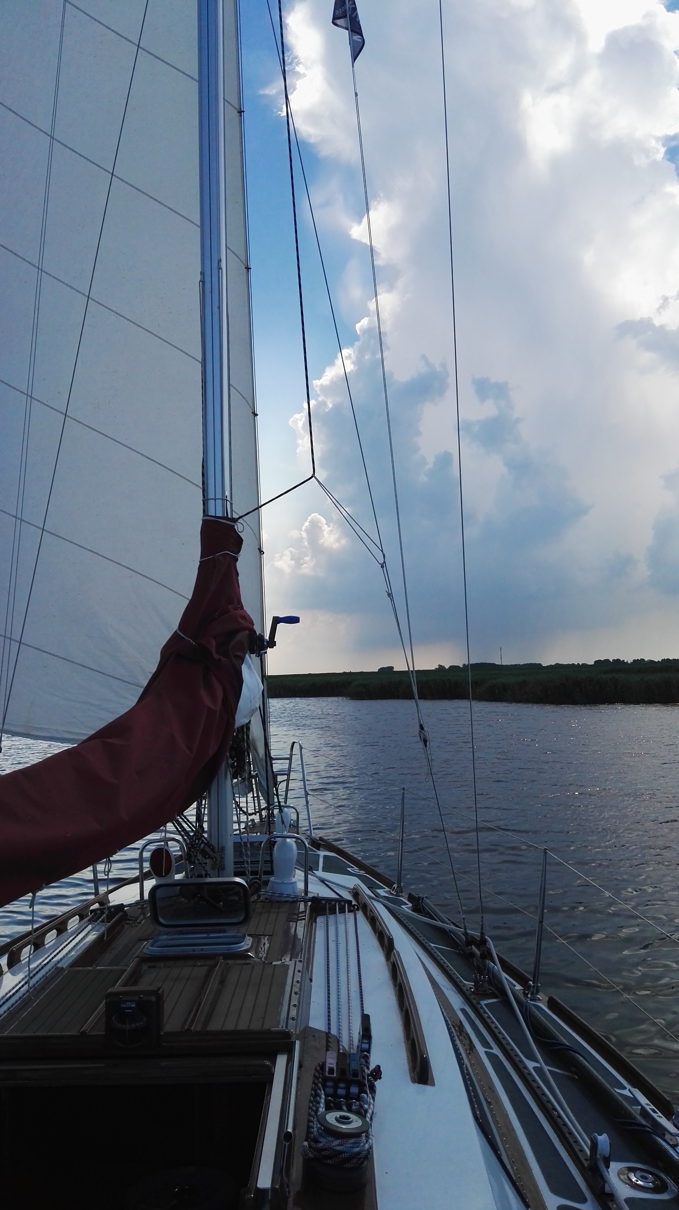 foto: 11 Waarschip 900 +