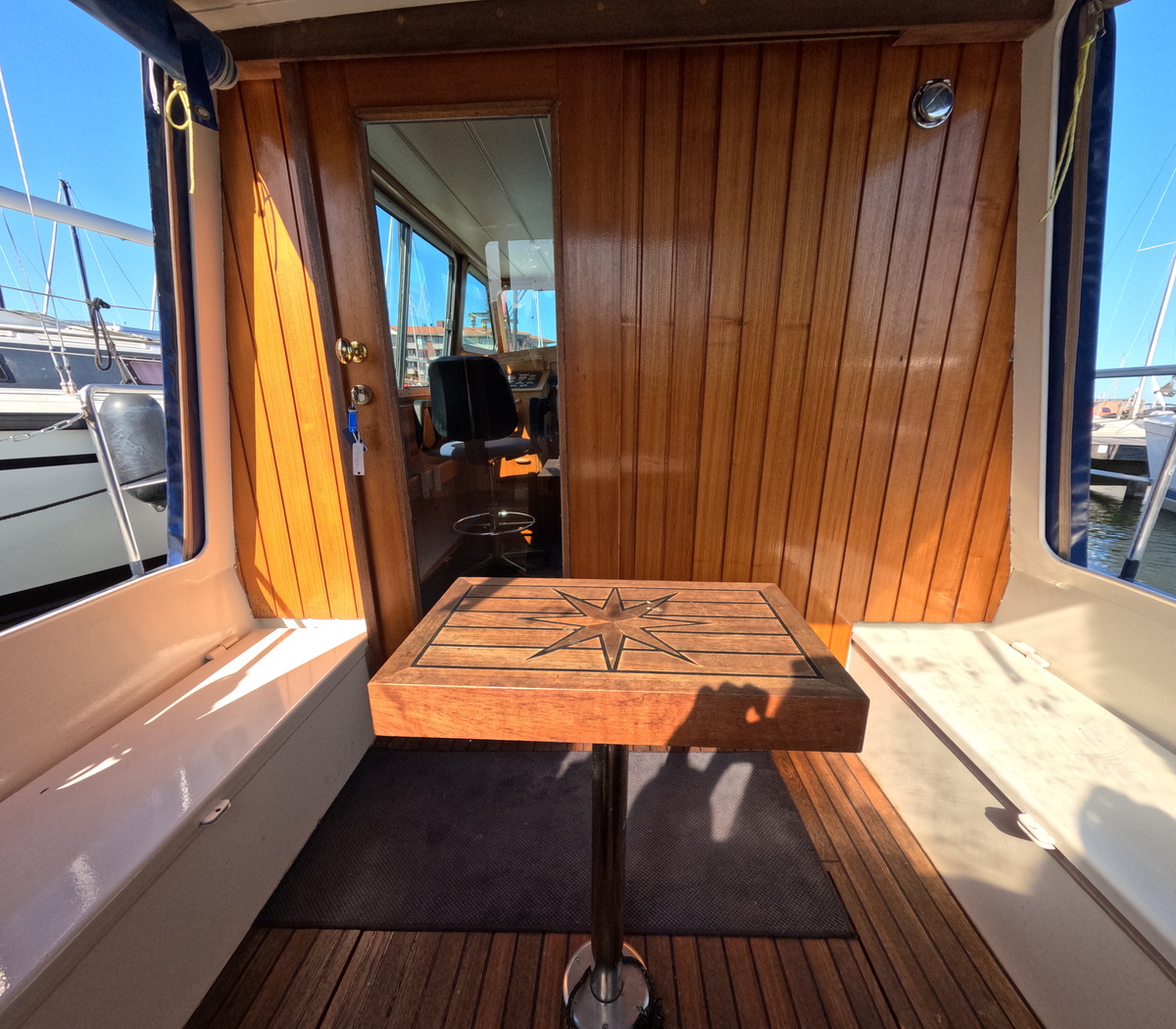foto: 6 Beachcraft  850 Refit