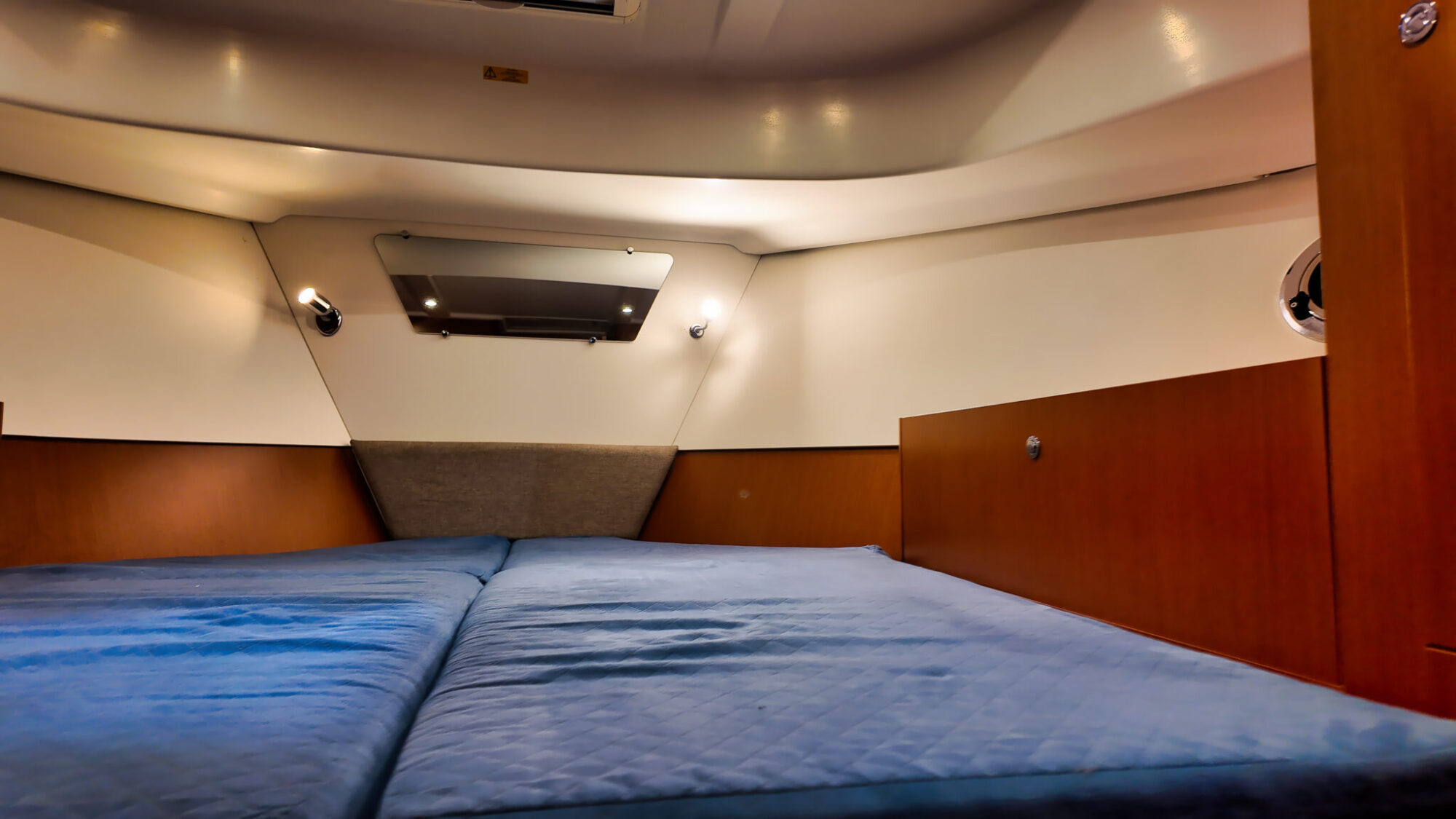 foto: 18 Beneteau Beneteau Swift Trawler 34 Flybridge