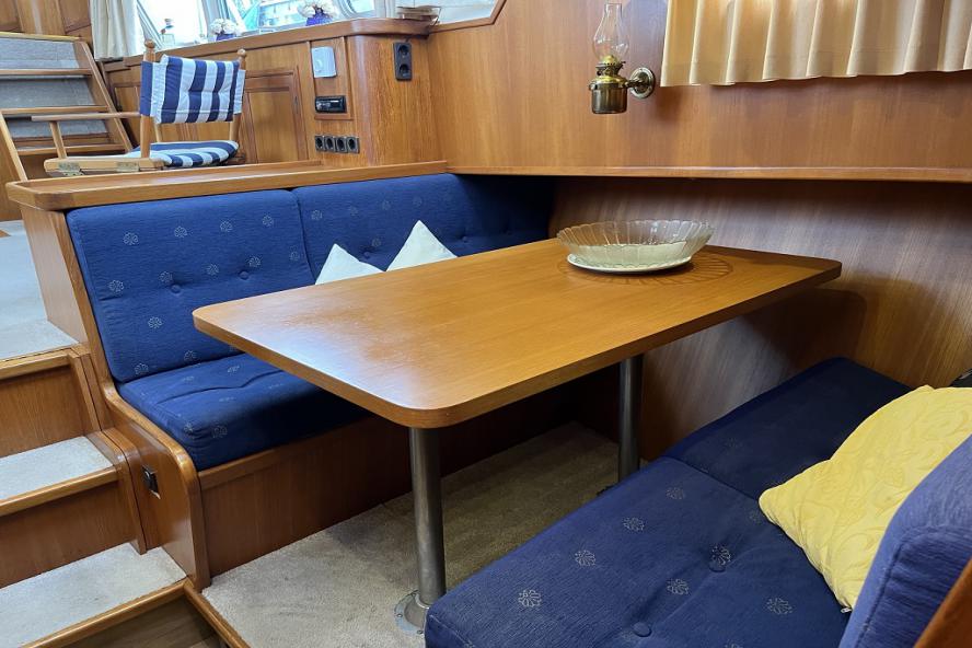 foto: 9 Blauwe Hand Trawler 1400