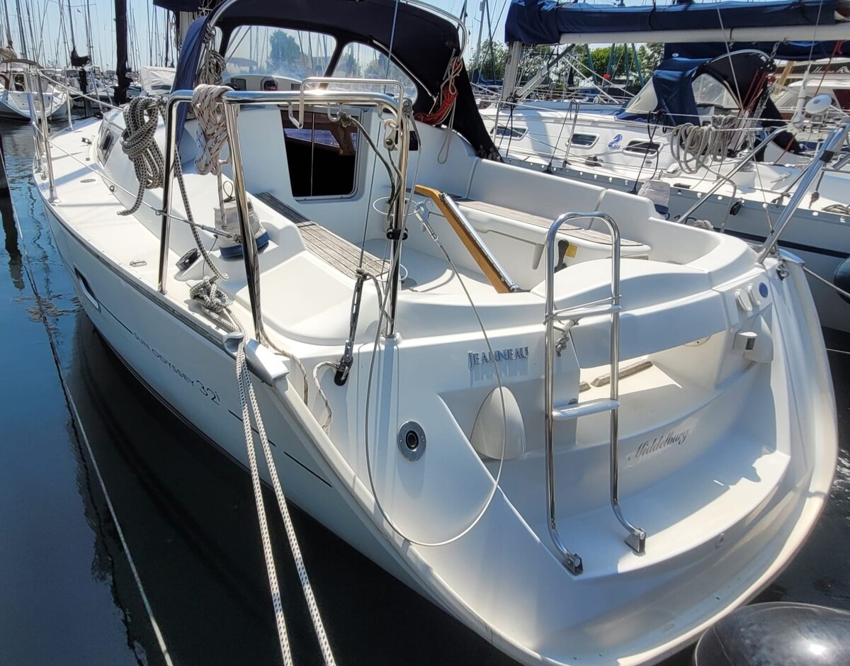 foto: 7 Jeanneau Sun Odyssey 32i 