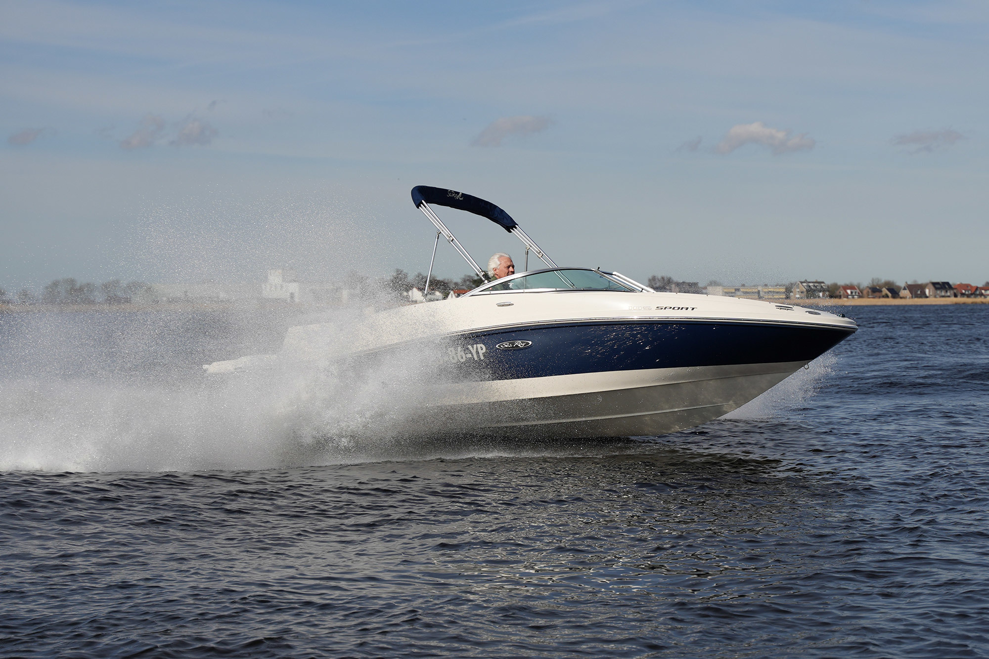 foto: 5 Sea Ray 185 Sport