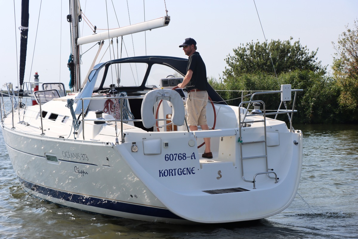 foto: 23 BENETEAU OCEANIS CLIPPER 373