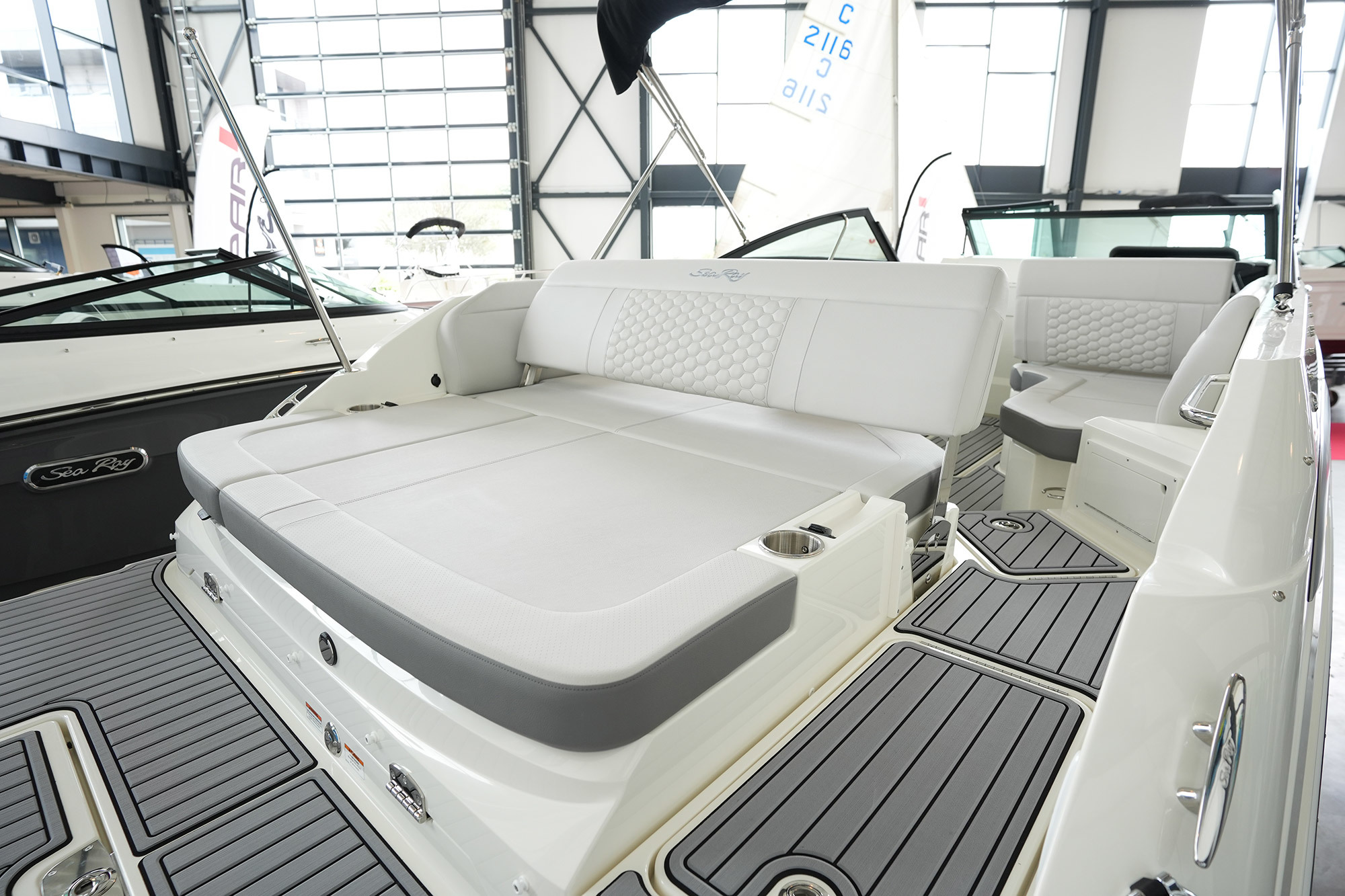 foto: 16 Sea Ray SDX 250