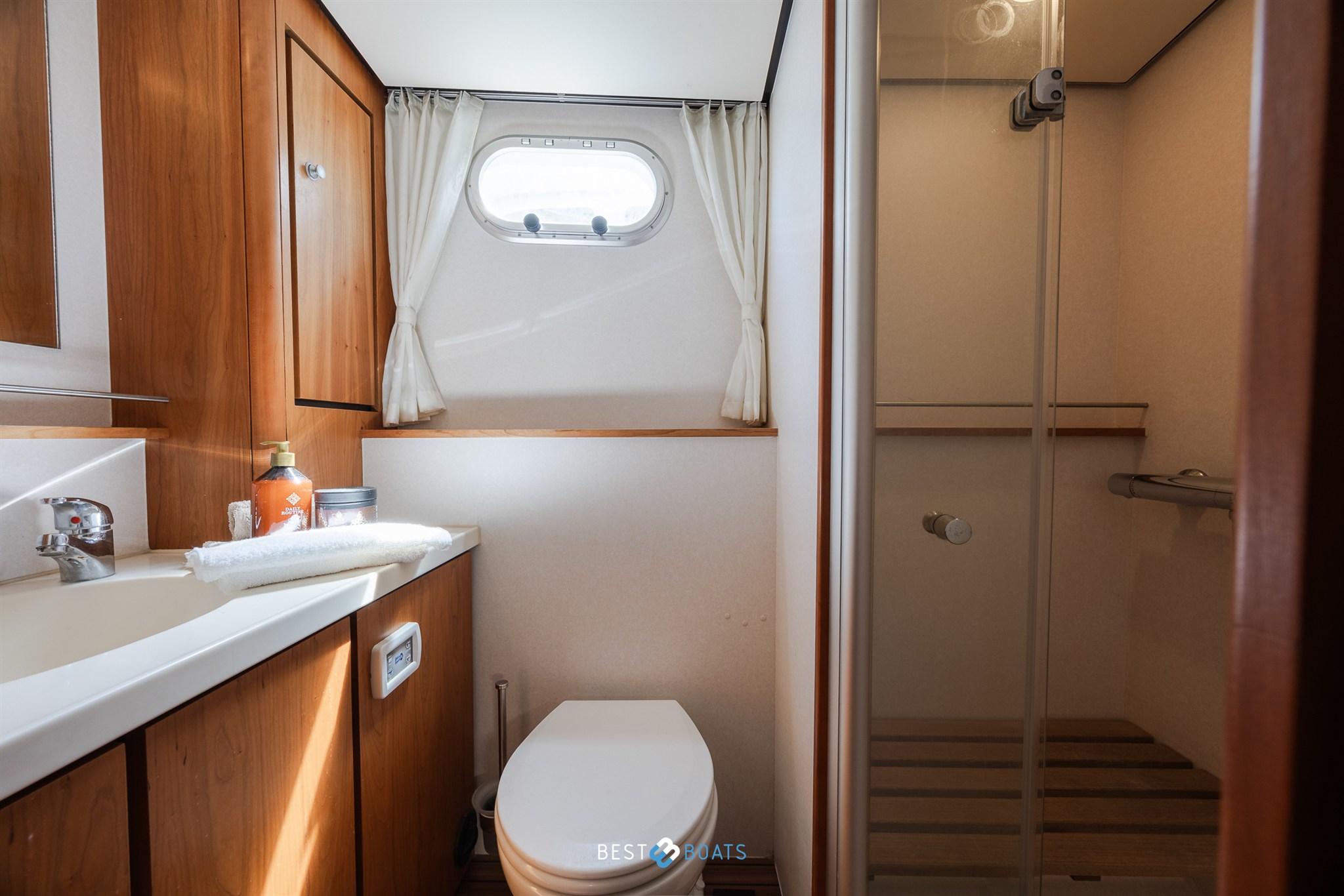 foto: 11 Linssen Grand Sturdy 45.9 AC