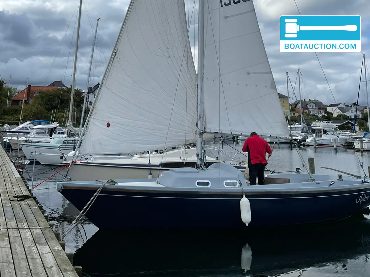Shipman 28