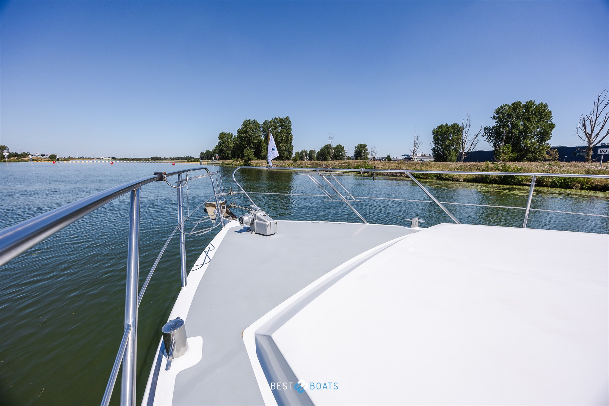 foto: 11 Vri-Jon Contessa 45E