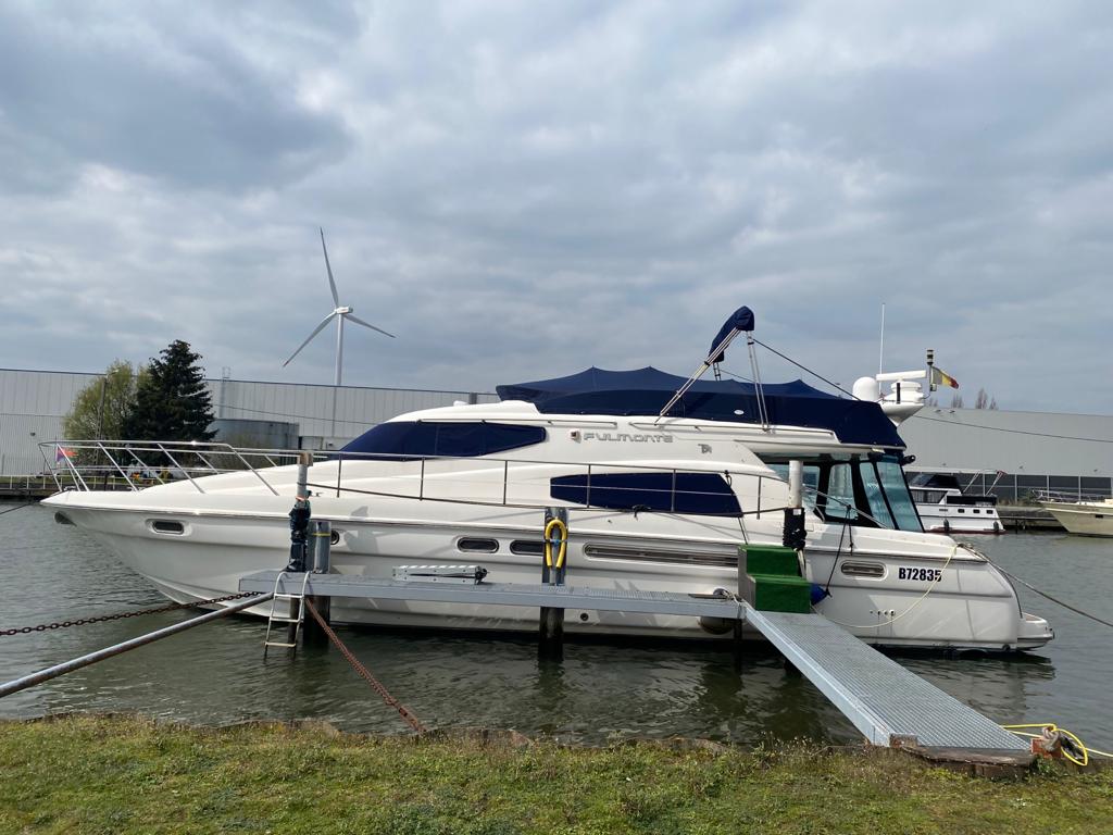 hoofdfoto: 1 Sealine T51