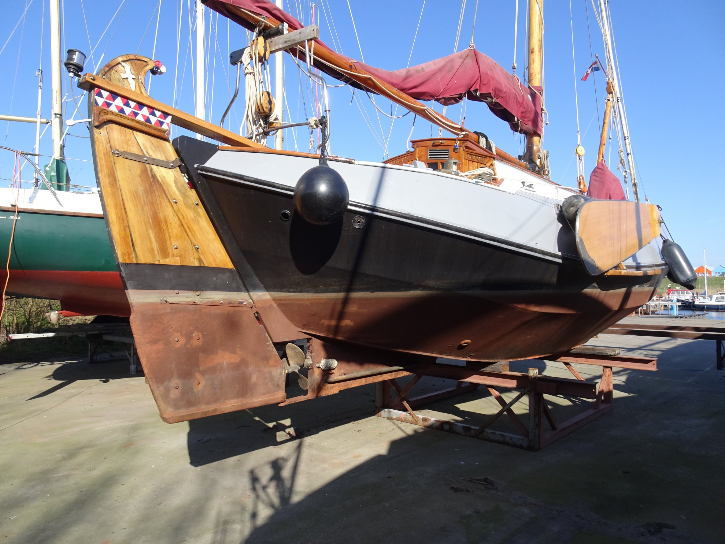 foto: 28 Schokker 950