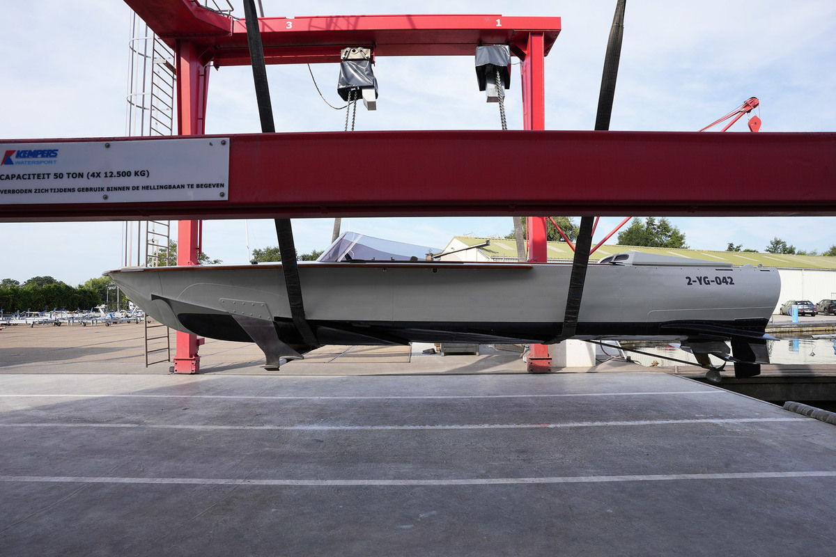 foto: 13 Volga Draagvleugelboot