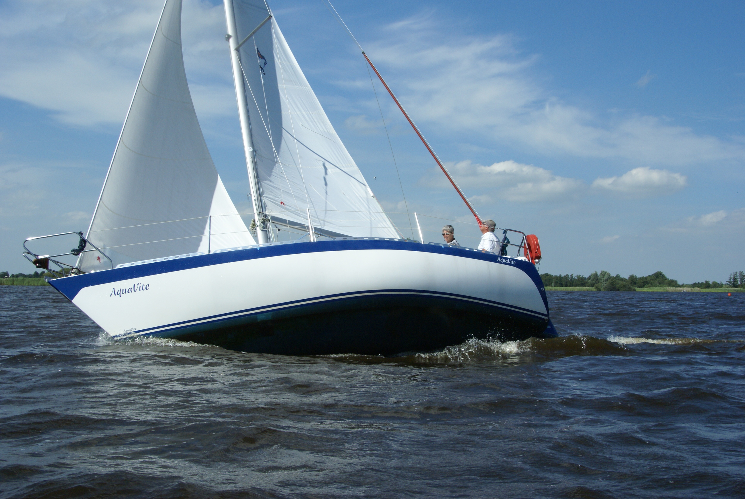 foto: 11 Aquavite 26 