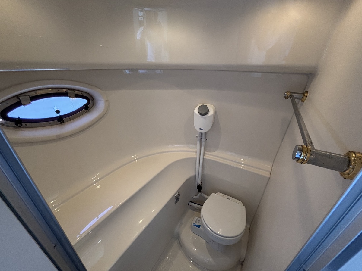 foto: 7 Maxum  4100 SCA 