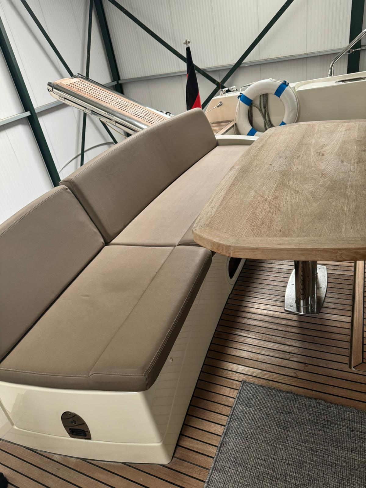 foto: 6 Prestige 500 Fly