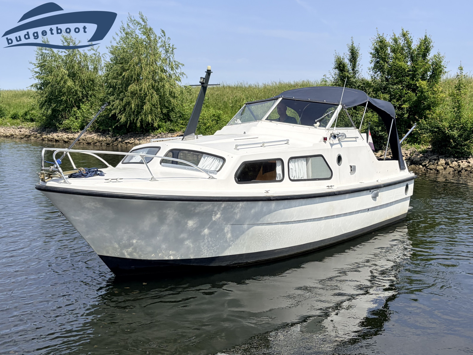 Waterland 750