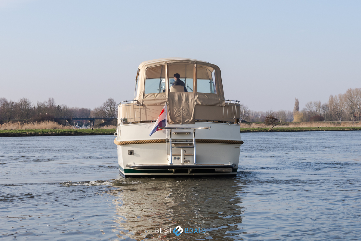 foto: 10 Linssen Grand Sturdy 40.9 AC
