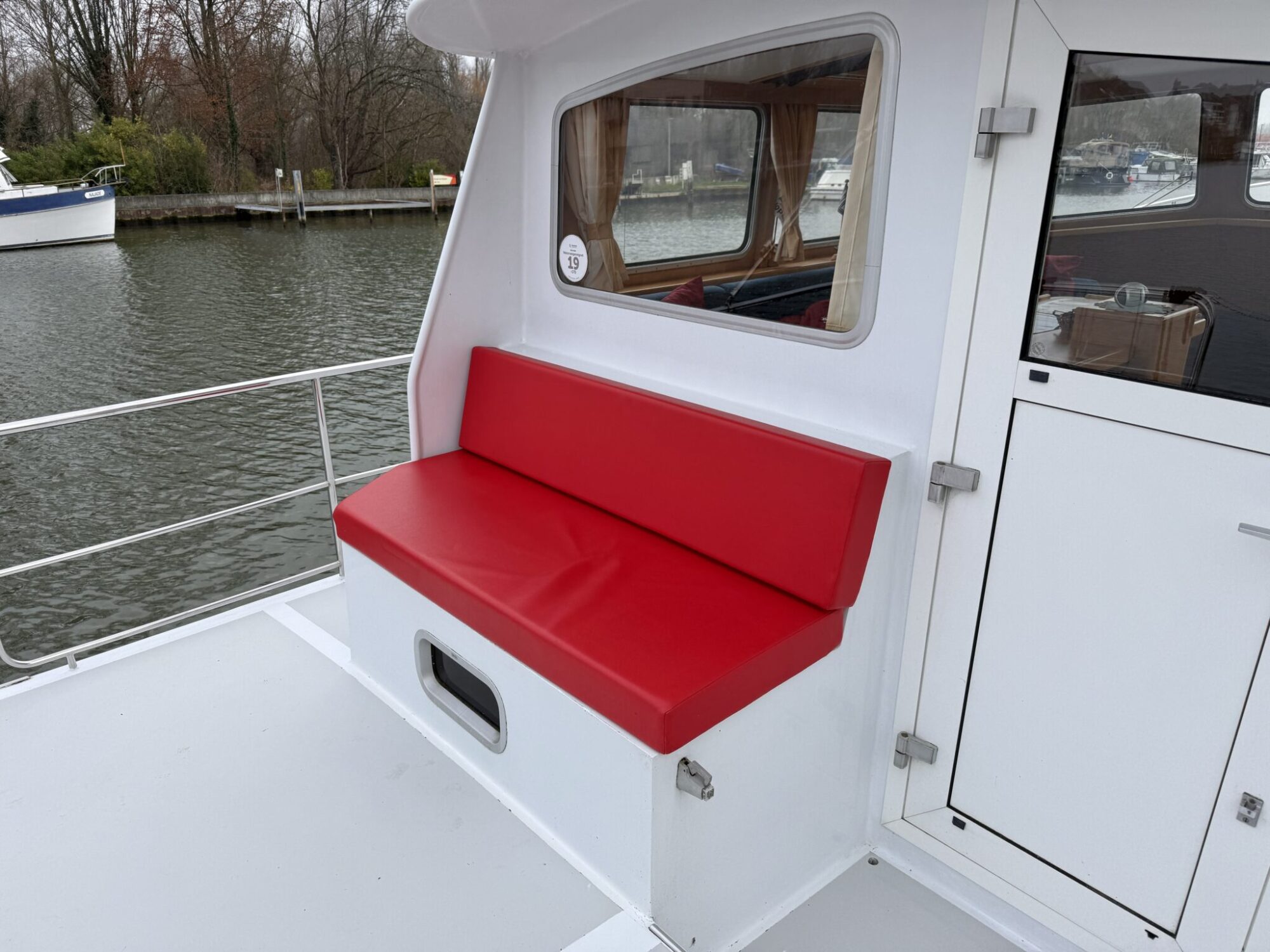 foto: 6 Pilot Pilot 44