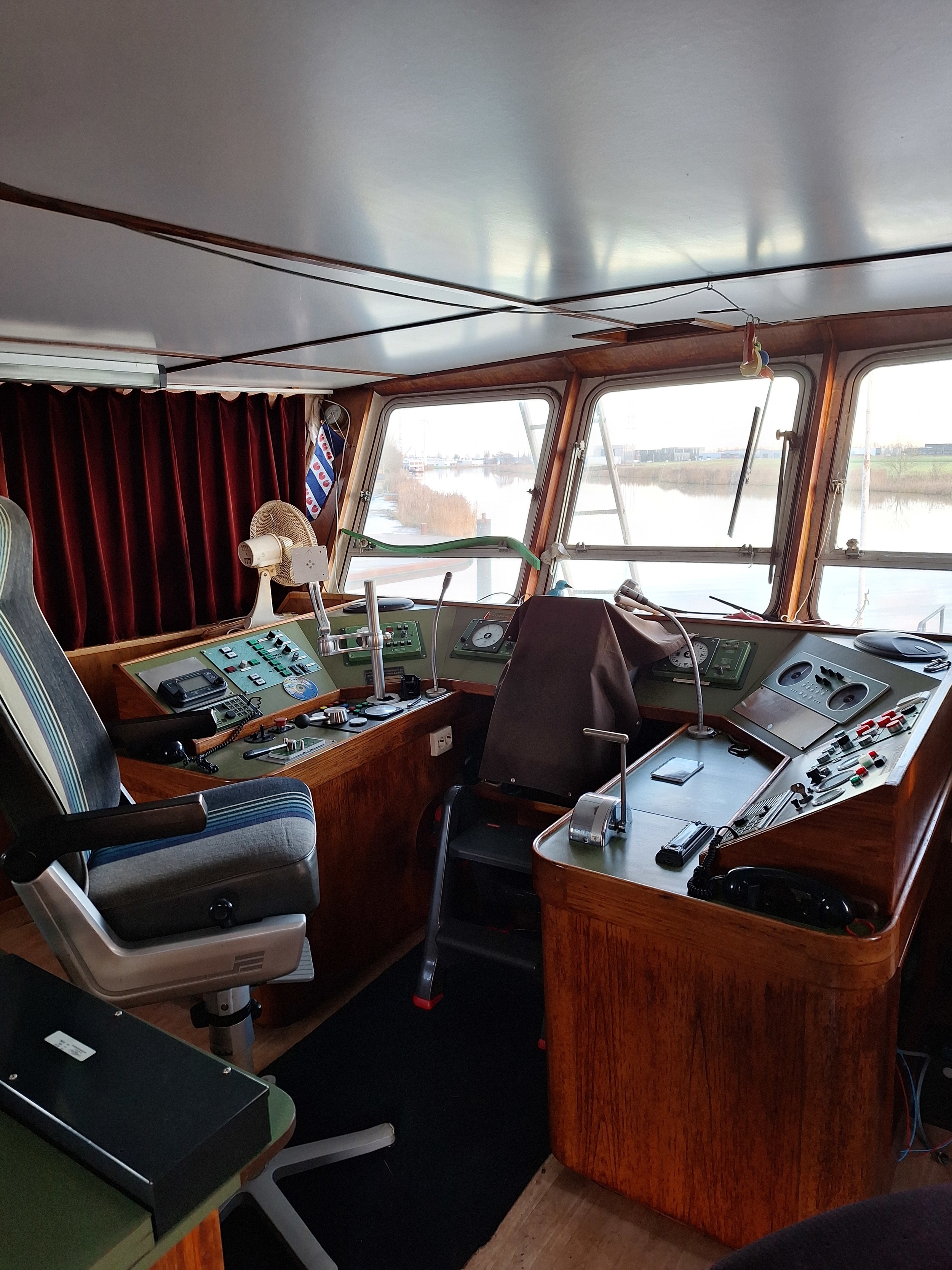 foto: 6 Sleepboot 