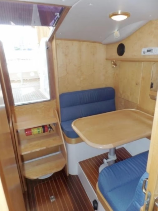 foto: 11 Speedcruiser Storebro    J32