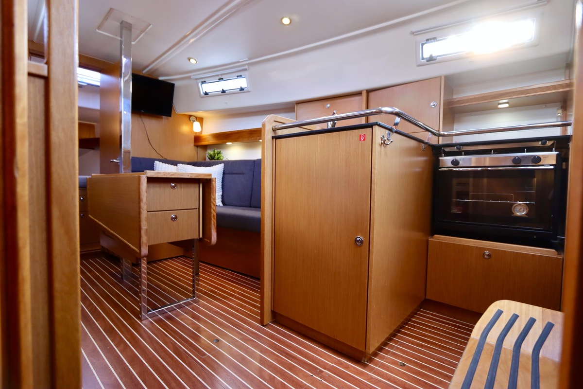 foto: 9 Bavaria  32 Cruiser