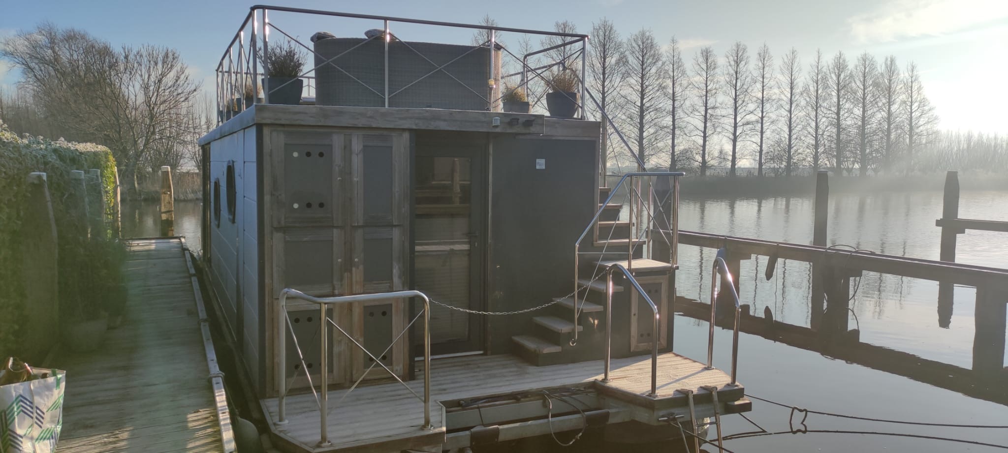 foto: 6 Campi 400 Per Direct Irnsum Ligplaats (Houseboat)