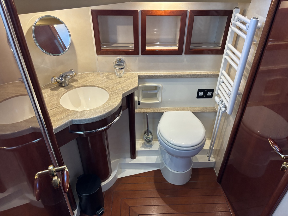 foto: 7 Fairline Squadron 52