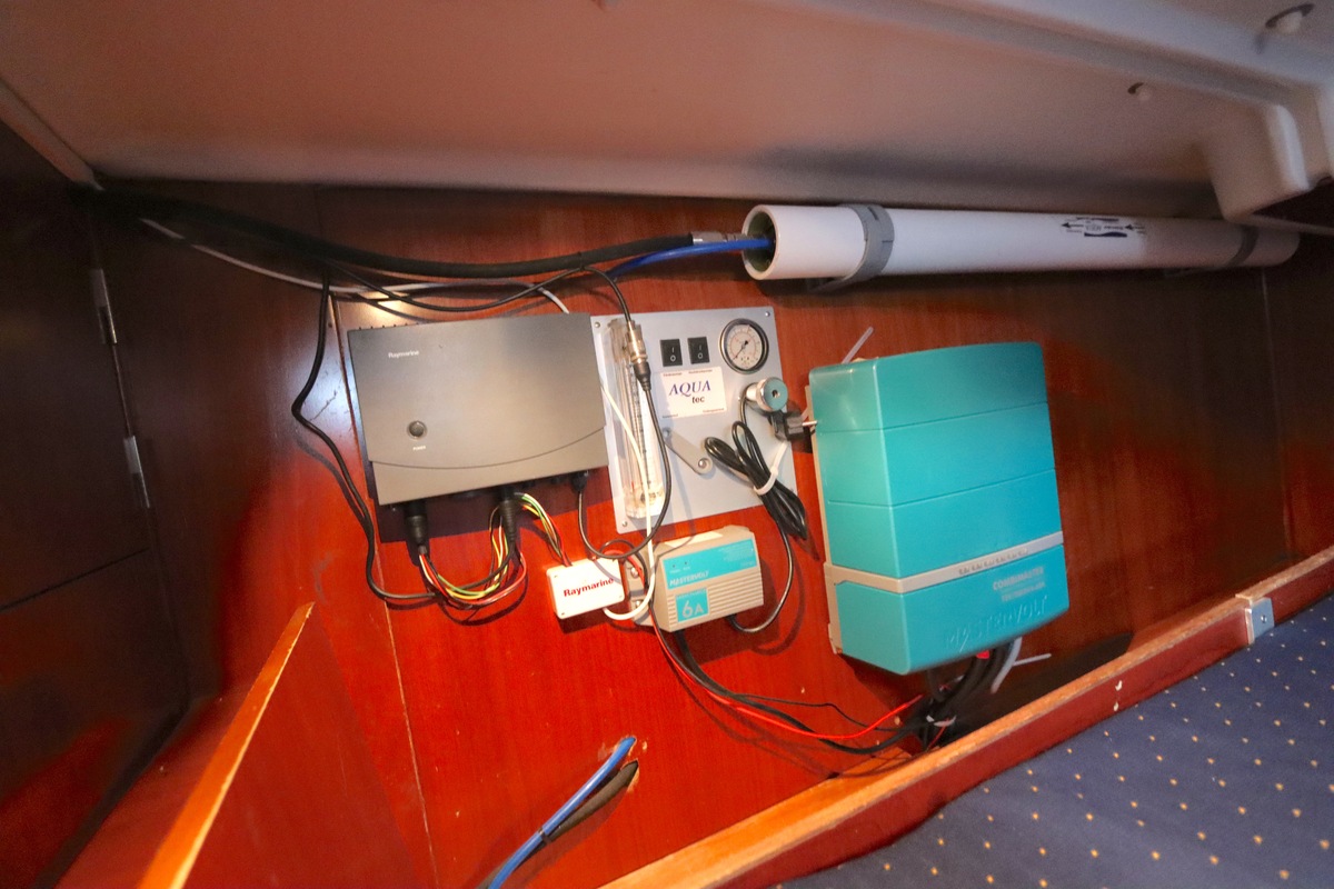 foto: 13 Beneteau Oceanis 423 Clipper 