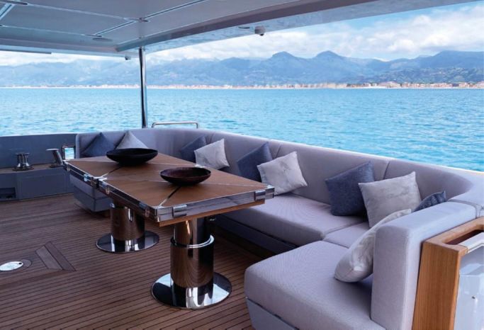 foto: 8 Azimut Grande 35 M 