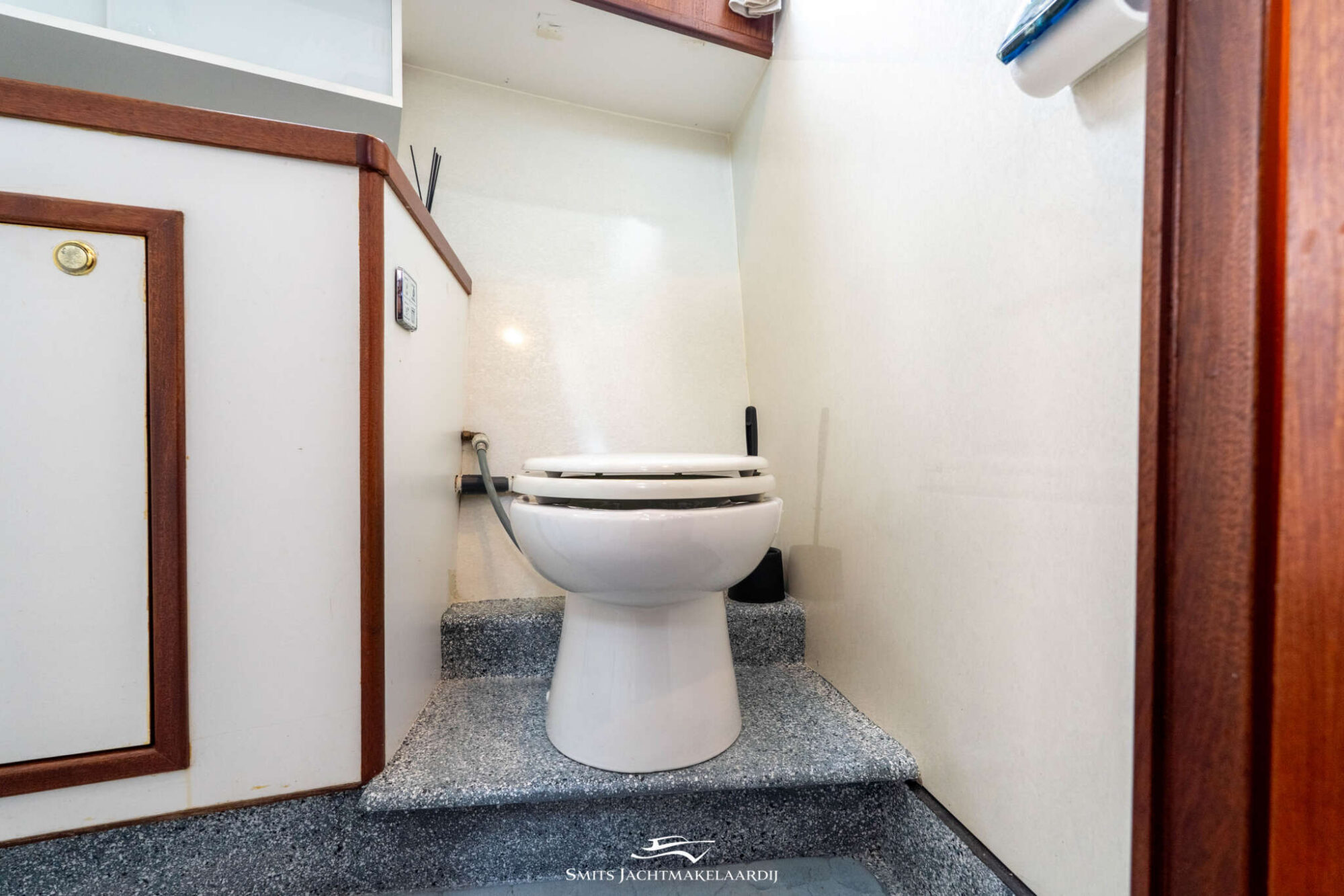 foto: 5 Bach Bach Yacht 35 OK