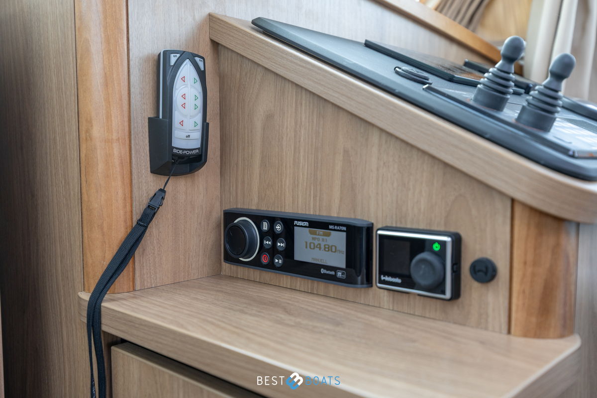 foto: 7 Linssen Grand Sturdy 30.0 Sedan Intero