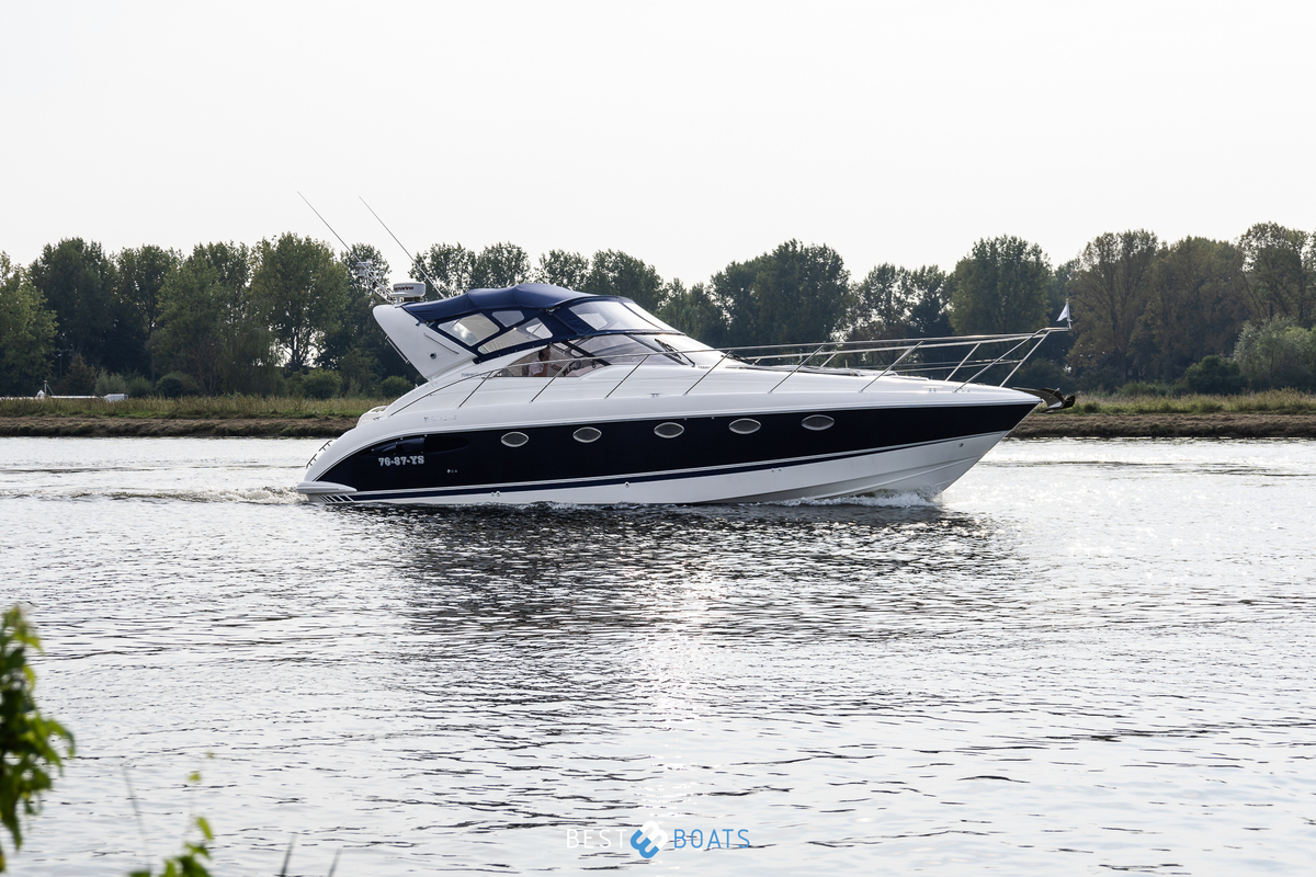 foto: 6 Fairline Targa 40