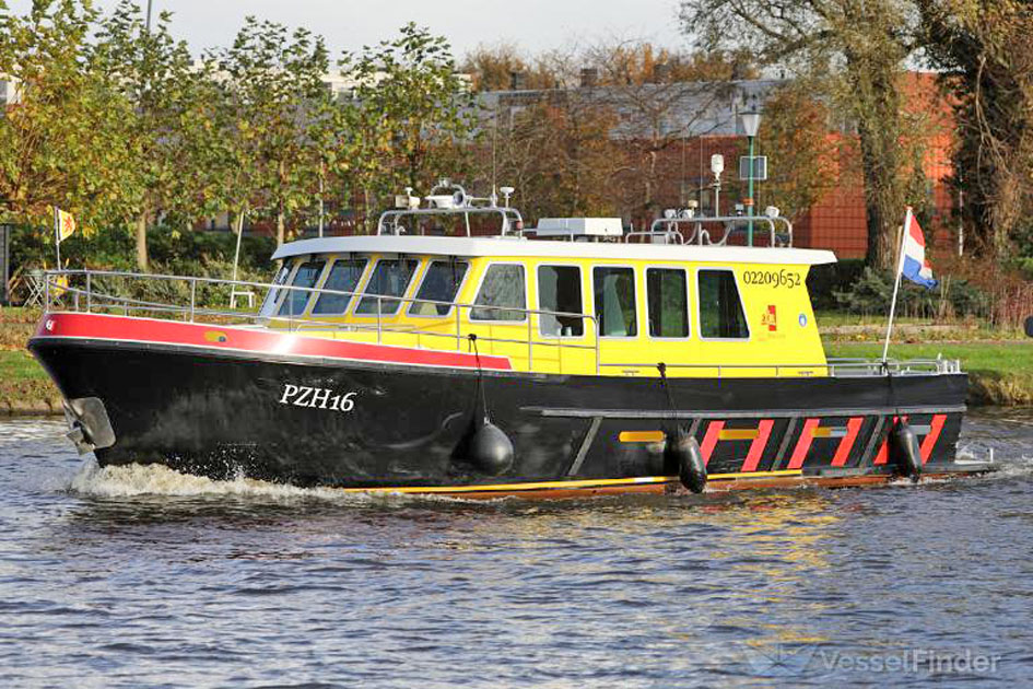 foto: 11 Patrouillevaartuig 13.76
