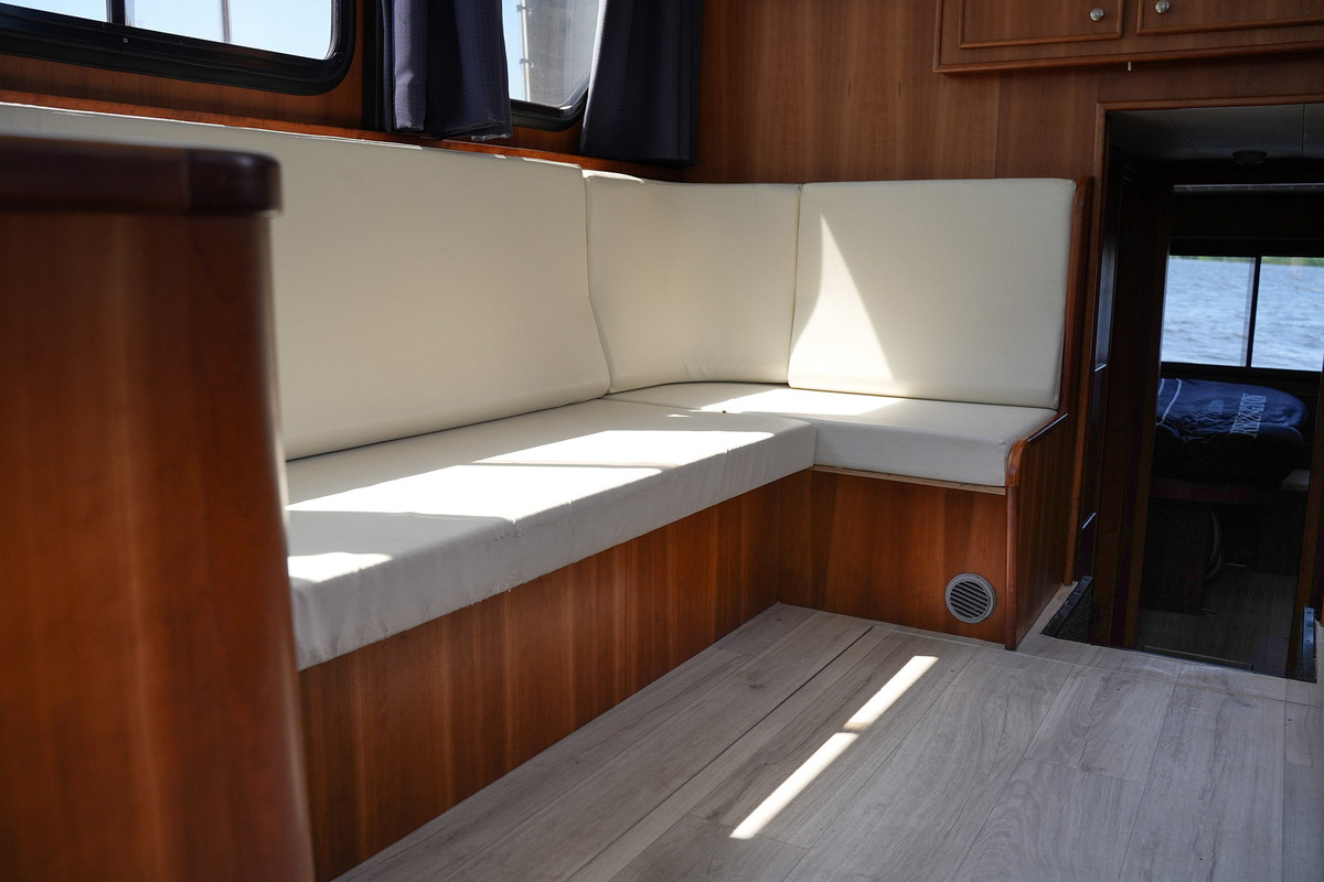 foto: 9 Treffer 1300 AK
