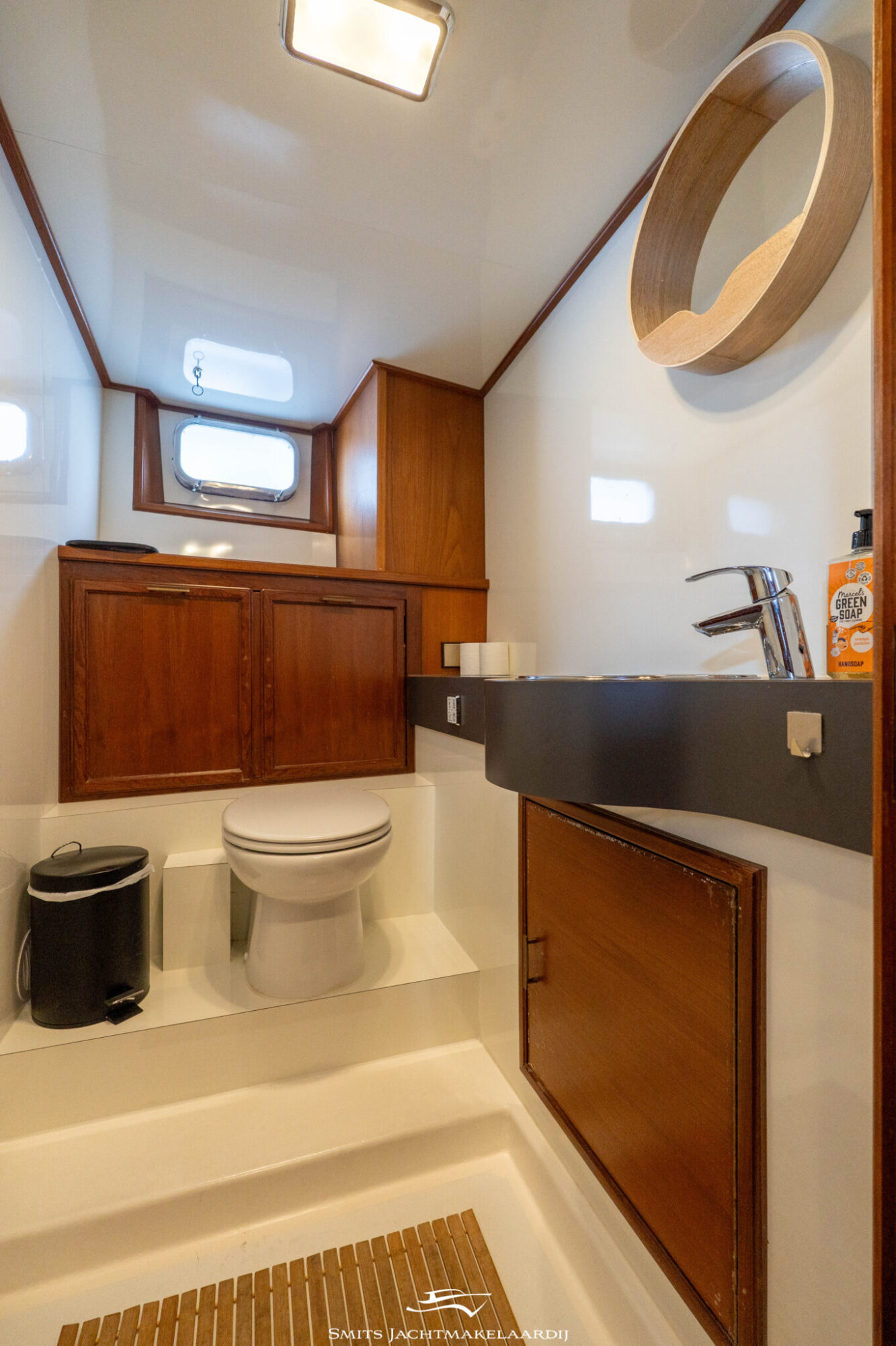 foto: 9 Lowland Lowland Kotter 13.80 AK