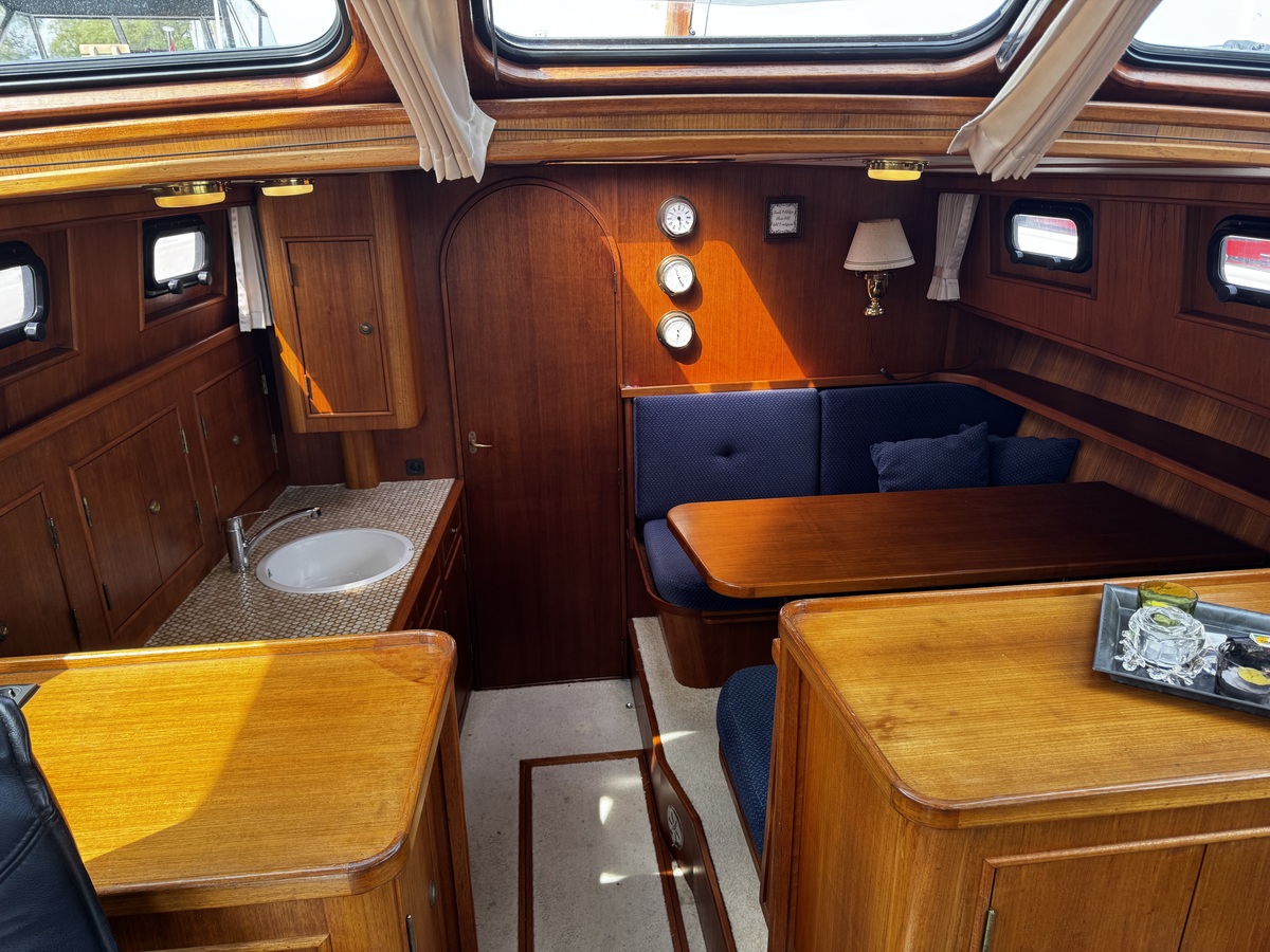 foto: 6 Valkkruiser Content 12.60