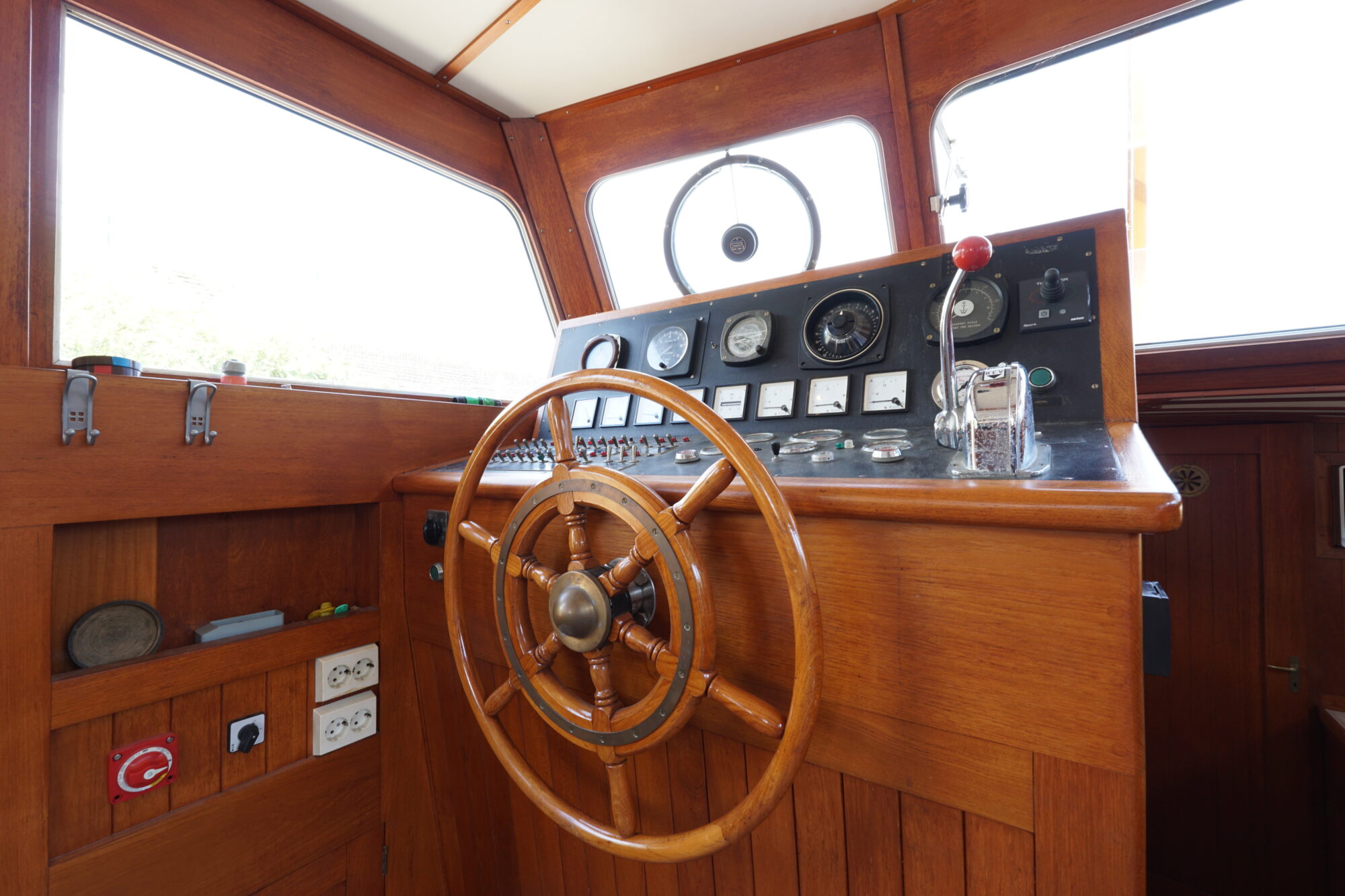 foto: 13 Gillissen Gillissen Rondspant Trawler 13.50 AK