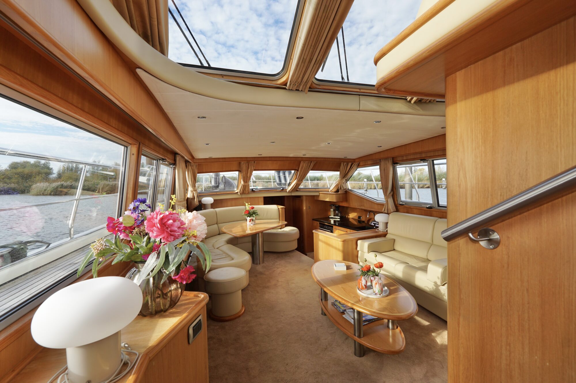 foto: 13 Van den Hoven Van den Hoven Exclusive 18.00 VS