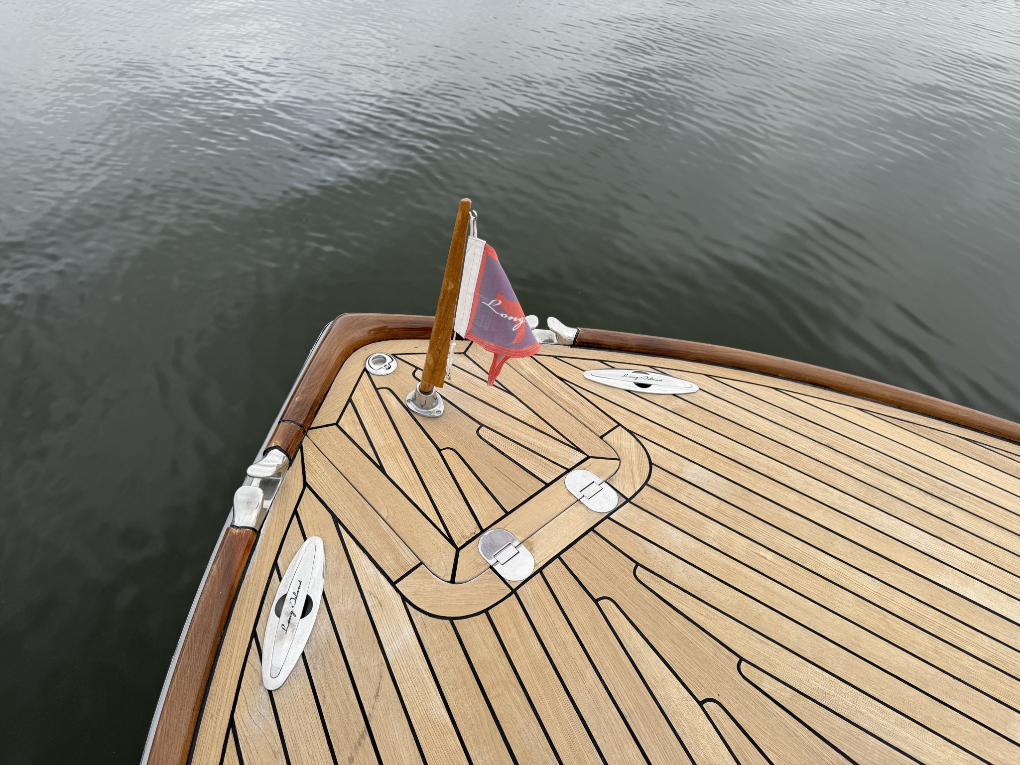 foto: 13 Long Island 33 Runabout