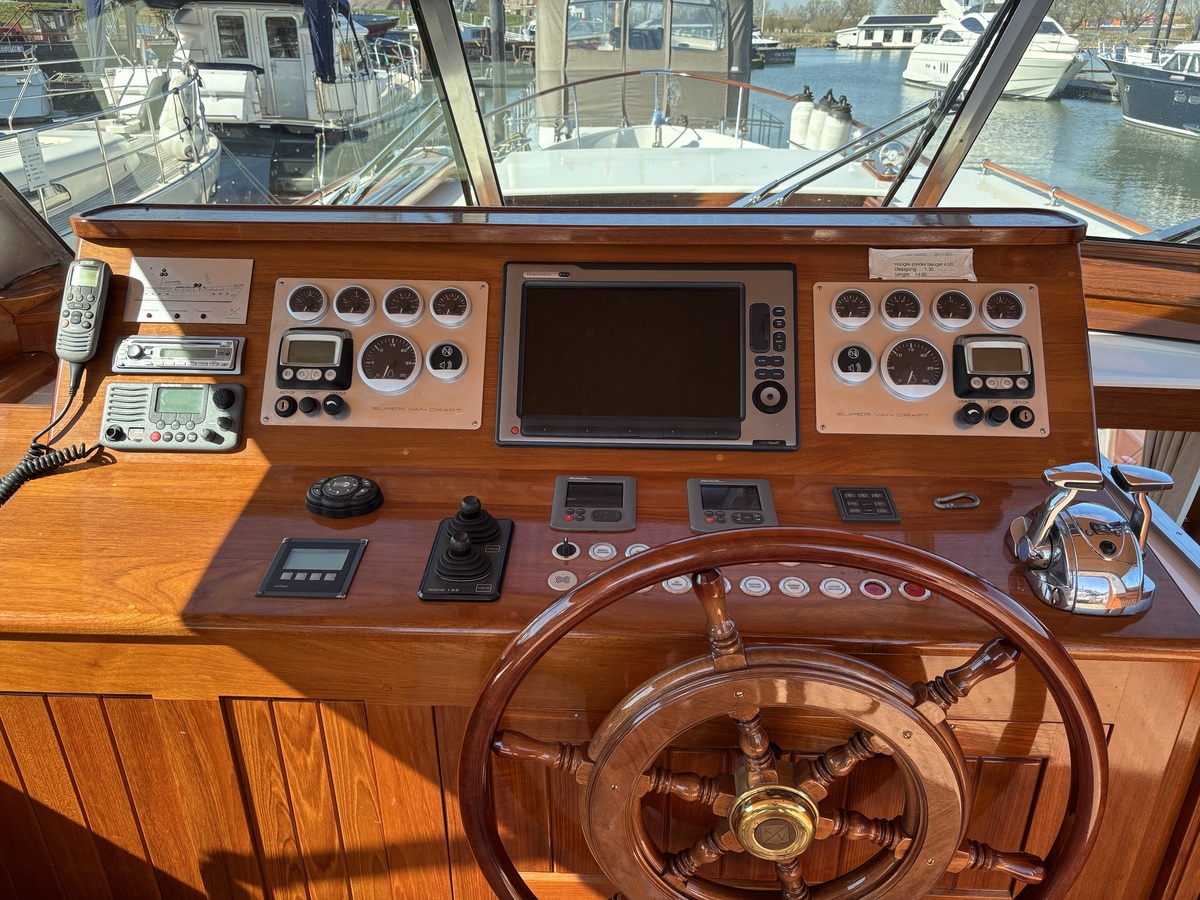 foto: 6 Super Van Craft 14.80 Cabrio