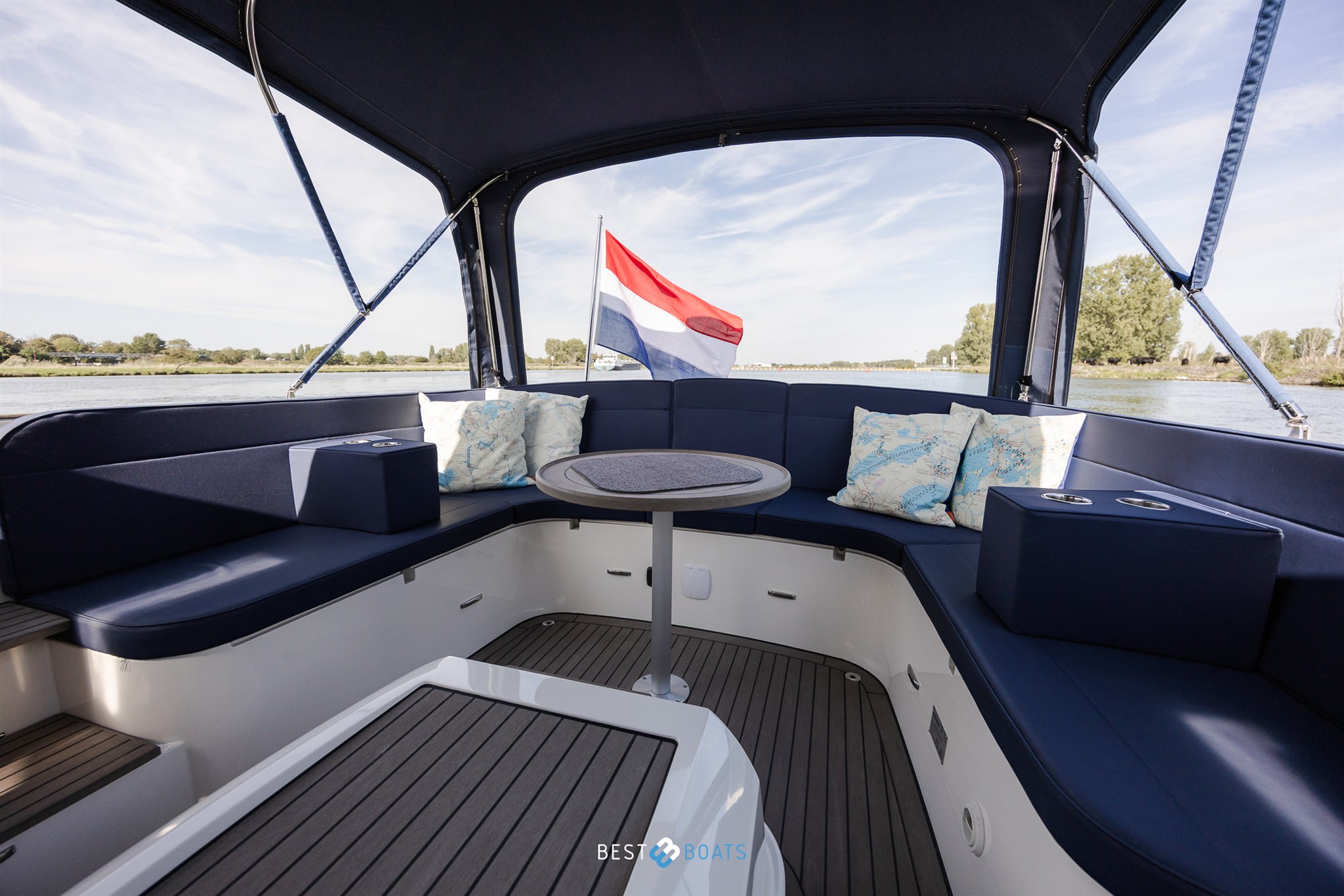 foto: 6 Antaris Seventy7 Cabin