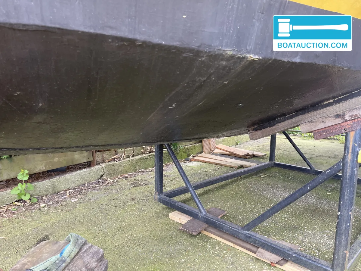 foto: 27 Motorboat 800