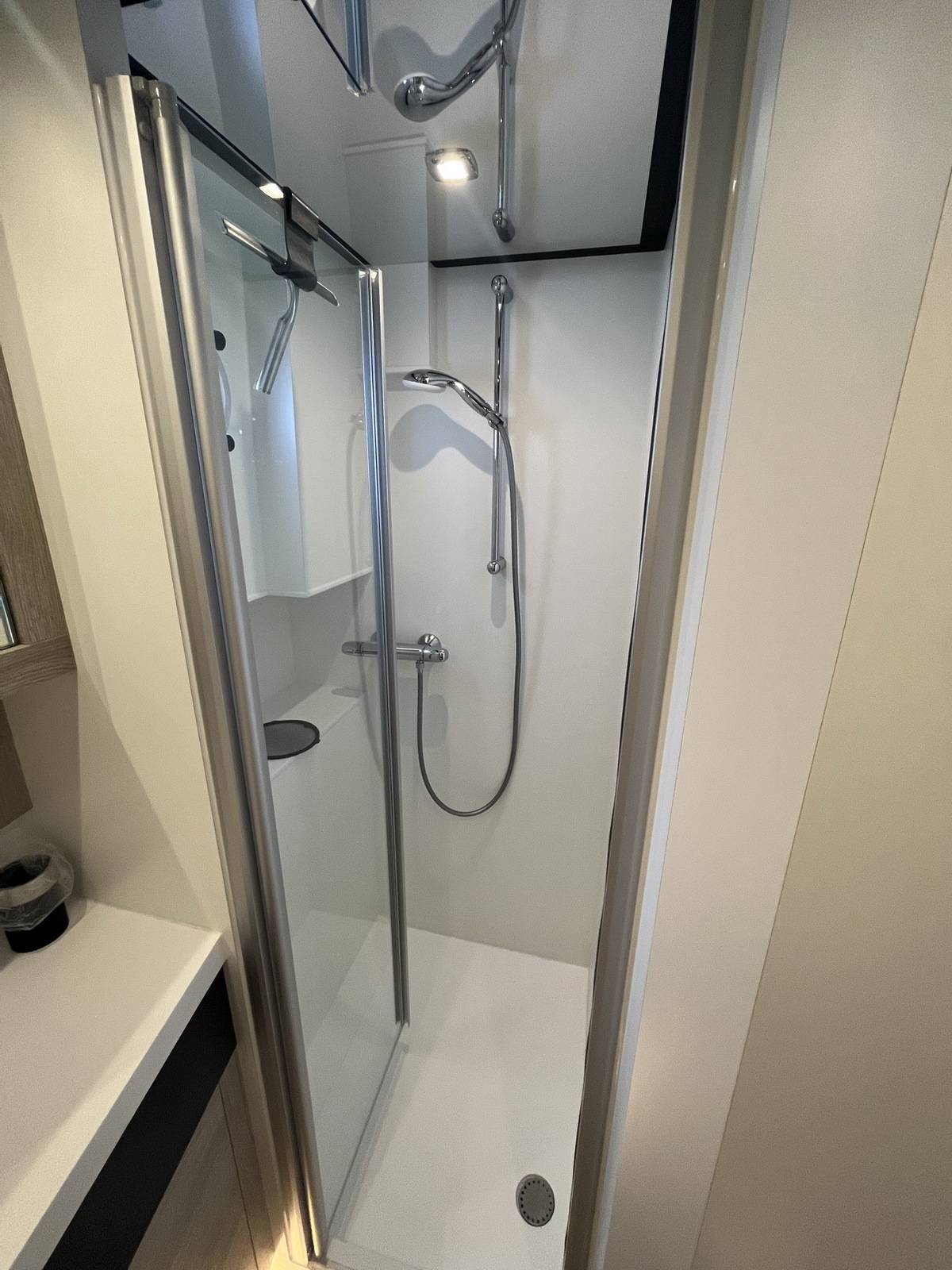 foto: 11 Boarncruiser 46 XL Traveller