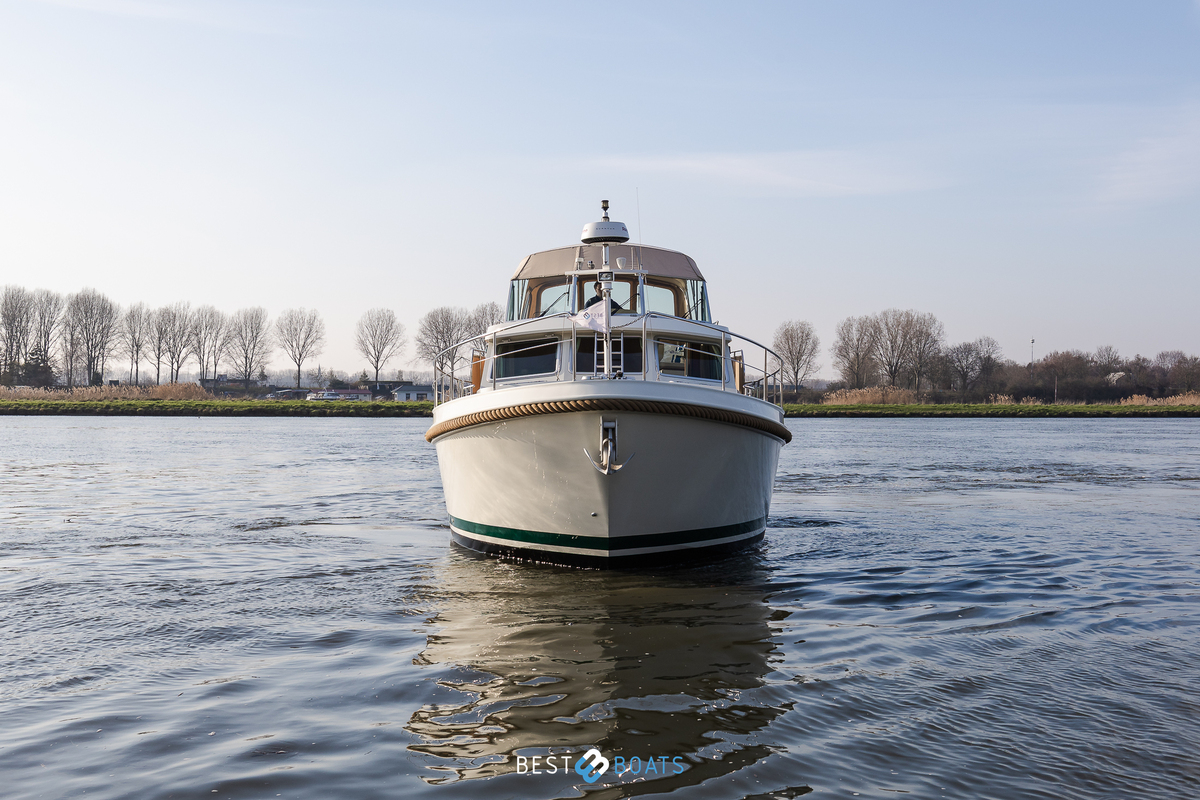 foto: 12 Linssen Grand Sturdy 40.9 AC