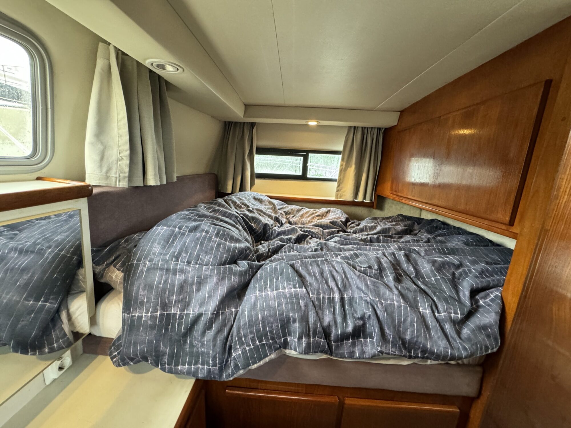 foto: 11 Carver Carver 28 Flybridge