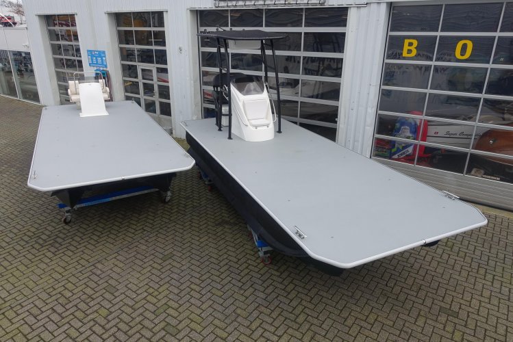 foto: 6 Funcruiser Pontoon 650