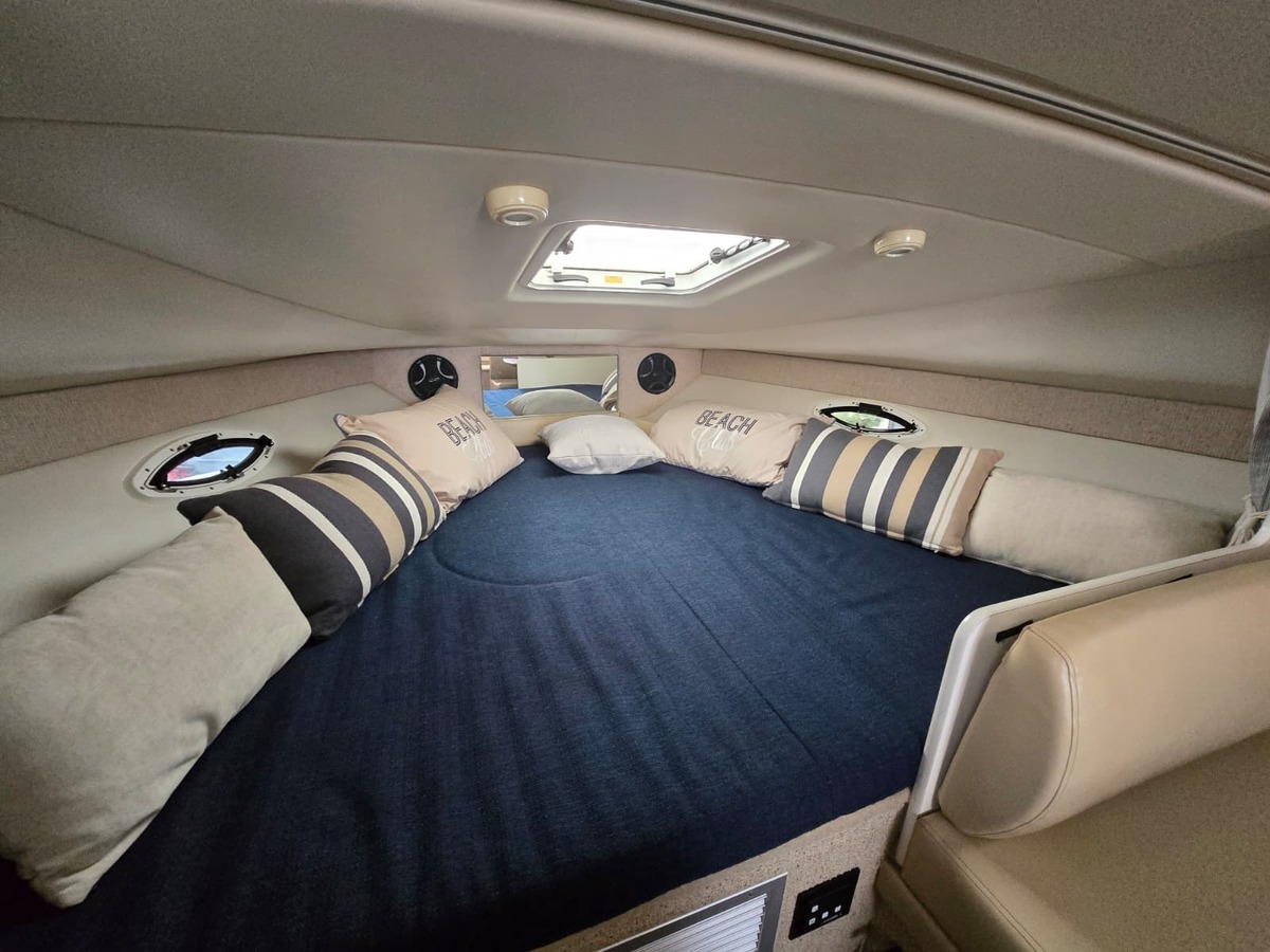 foto: 8 Bayliner 285 SB