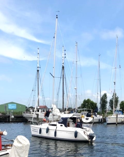 foto: 4 Jeanneau 24.2 Sun Odyssey