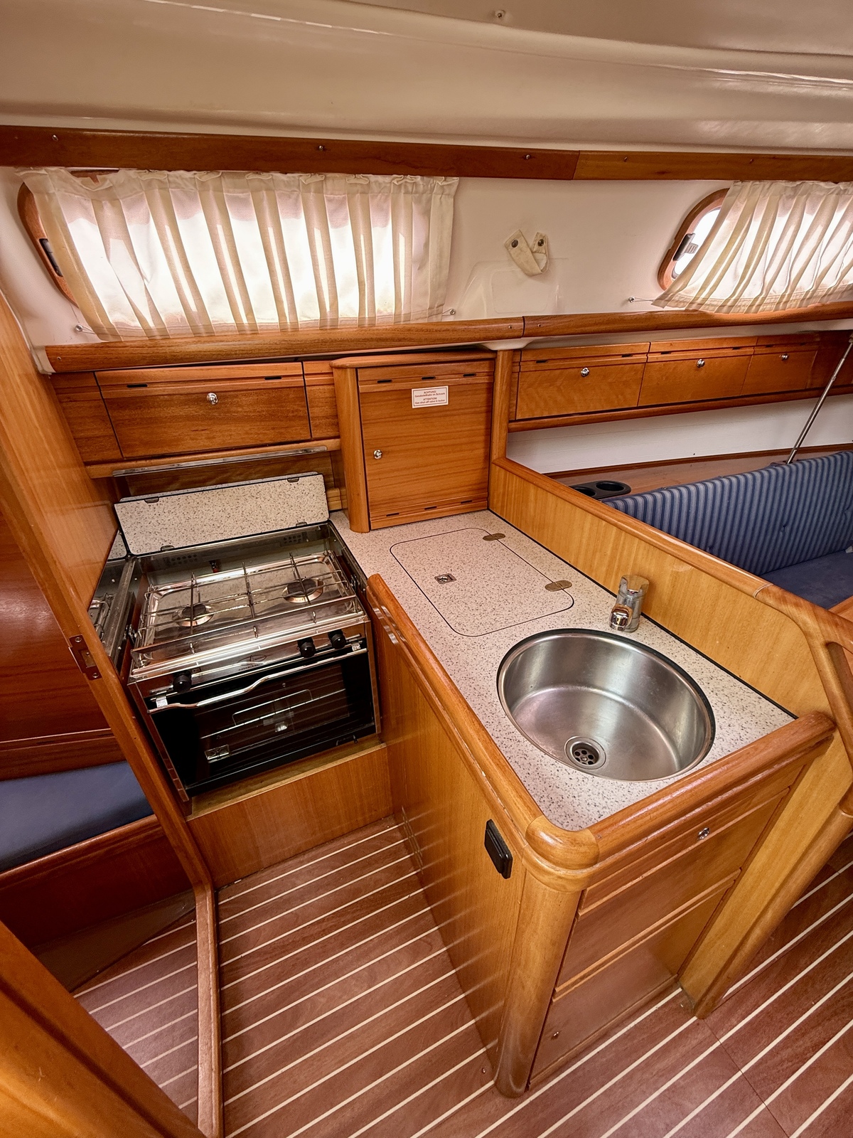 foto: 8 Bavaria 30