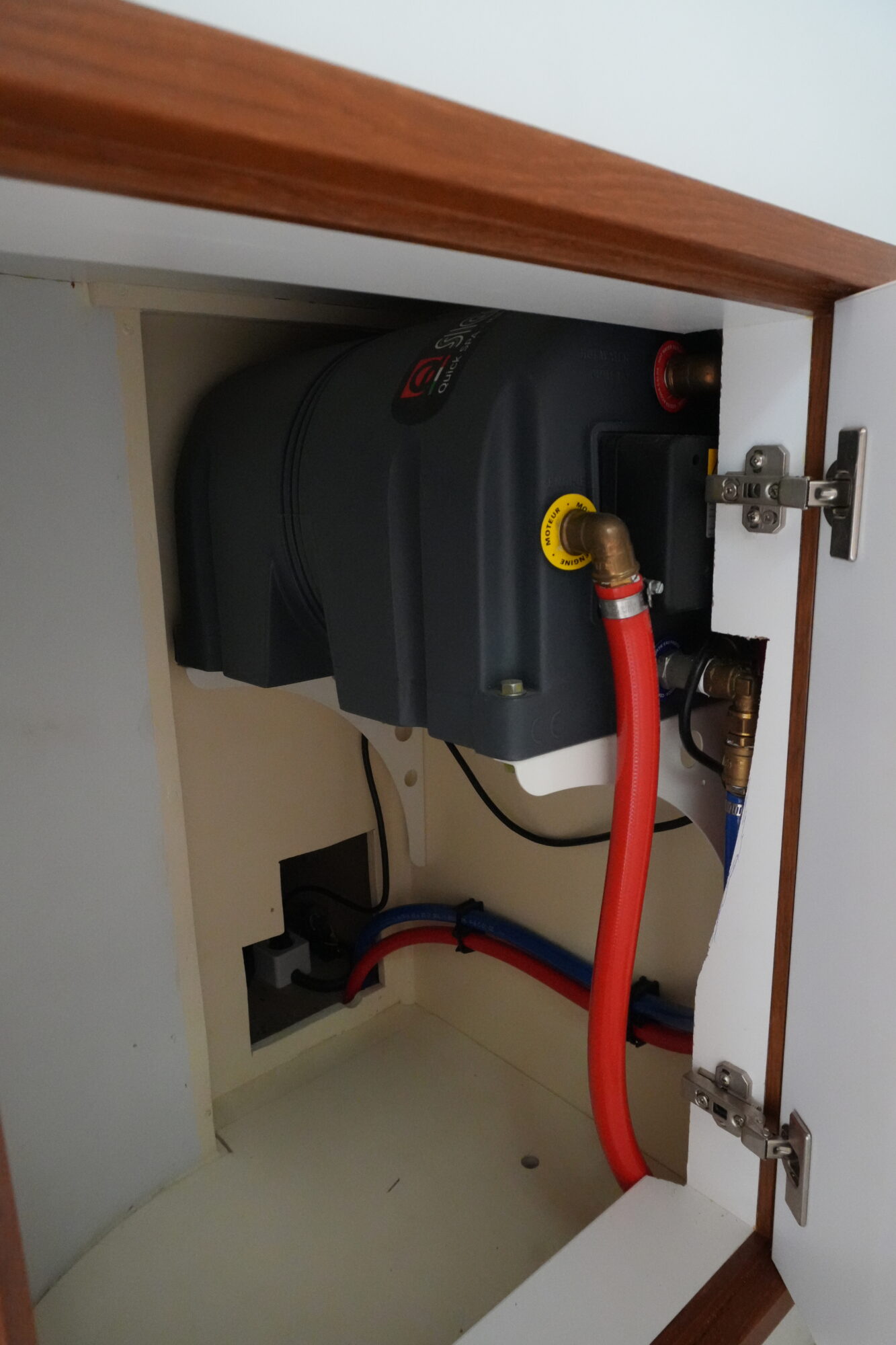 foto: 9 Casco Casco 11.00 OK Flybridge