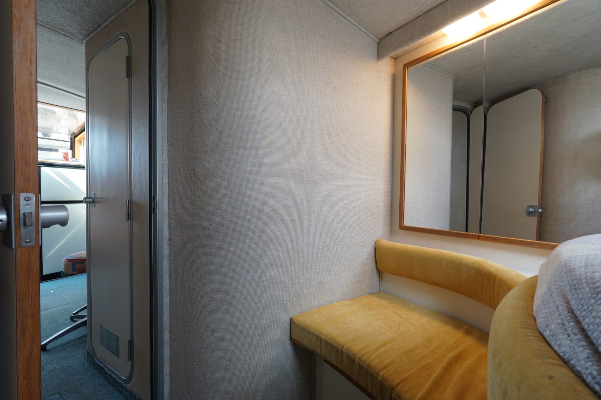 foto: 18 Sea Ray Sea Ray 400 Express Cruiser